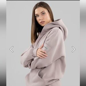 Comfrt travel essentials Hoodie- bark